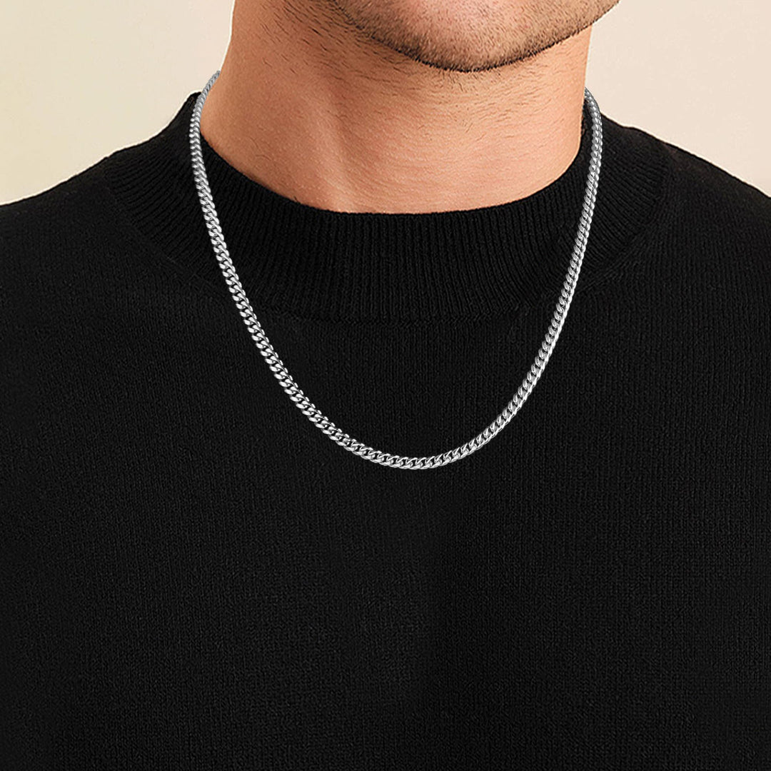Silver Chain Necklace for Men, 3.5mm Cuban Link Chain for Men Women Stainless Steel Chain Sturdy Men's Chain Necklaces 18 Inch